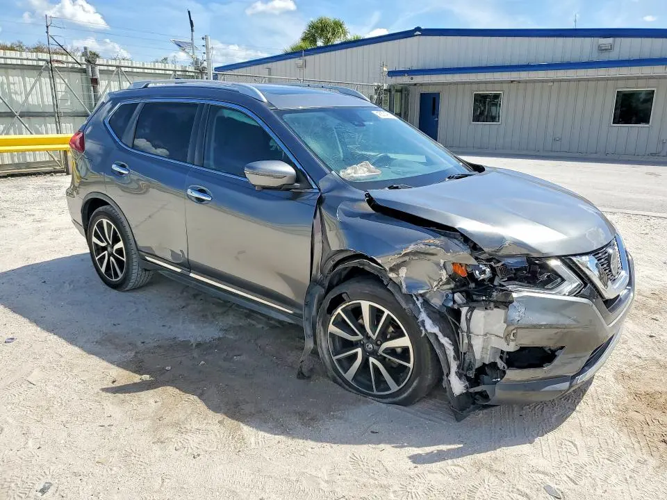 2018 NISSAN ROGUE SL  