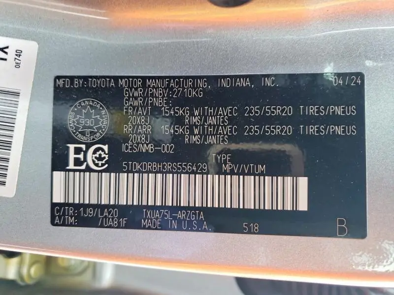 2024 TOYOTA HIGHLANDER LE  