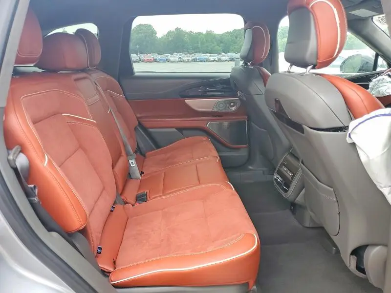 2025 LINCOLN NAUTILUS BLACK LABEL  