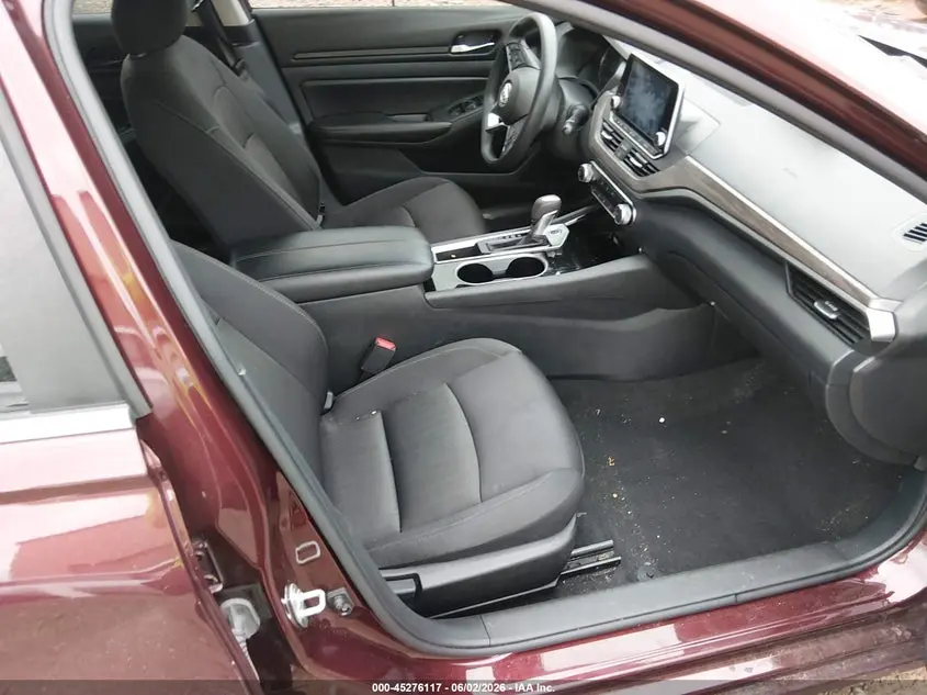 2024 NISSAN ALTIMA SV FWD