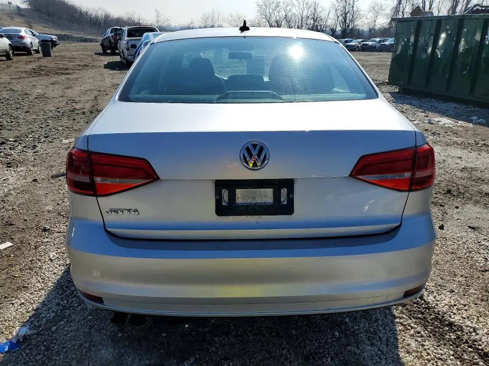 2015 VOLKSWAGEN JETTA BASE  
