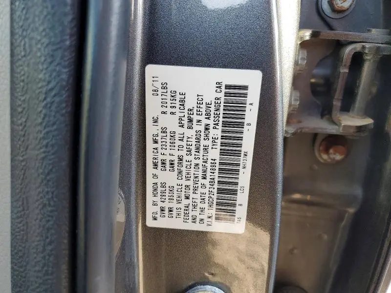 2011 HONDA ACCORD LX  