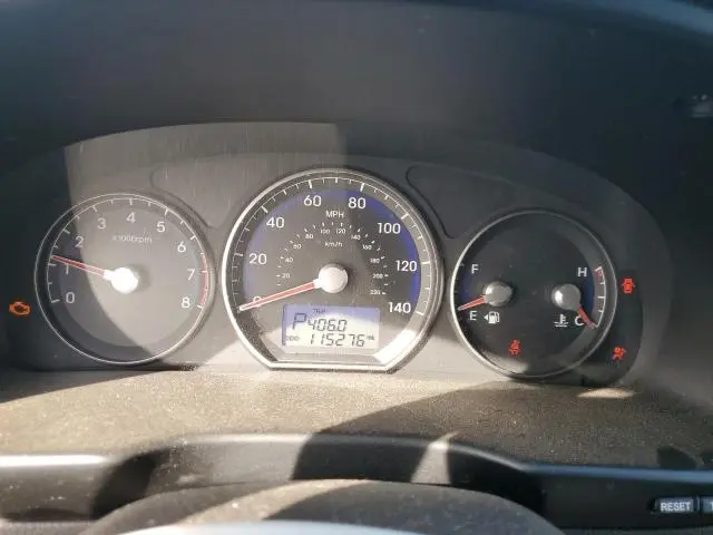 2010 HYUNDAI SANTA FE GLS  