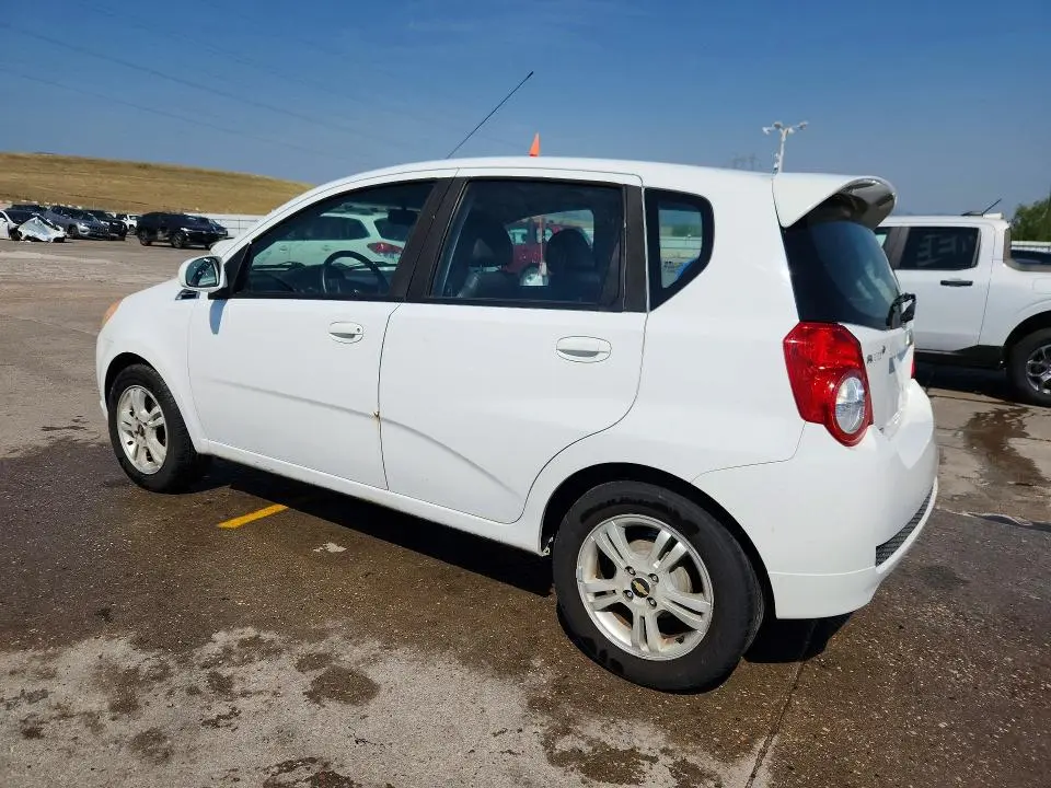 2011 CHEVROLET AVEO LT  