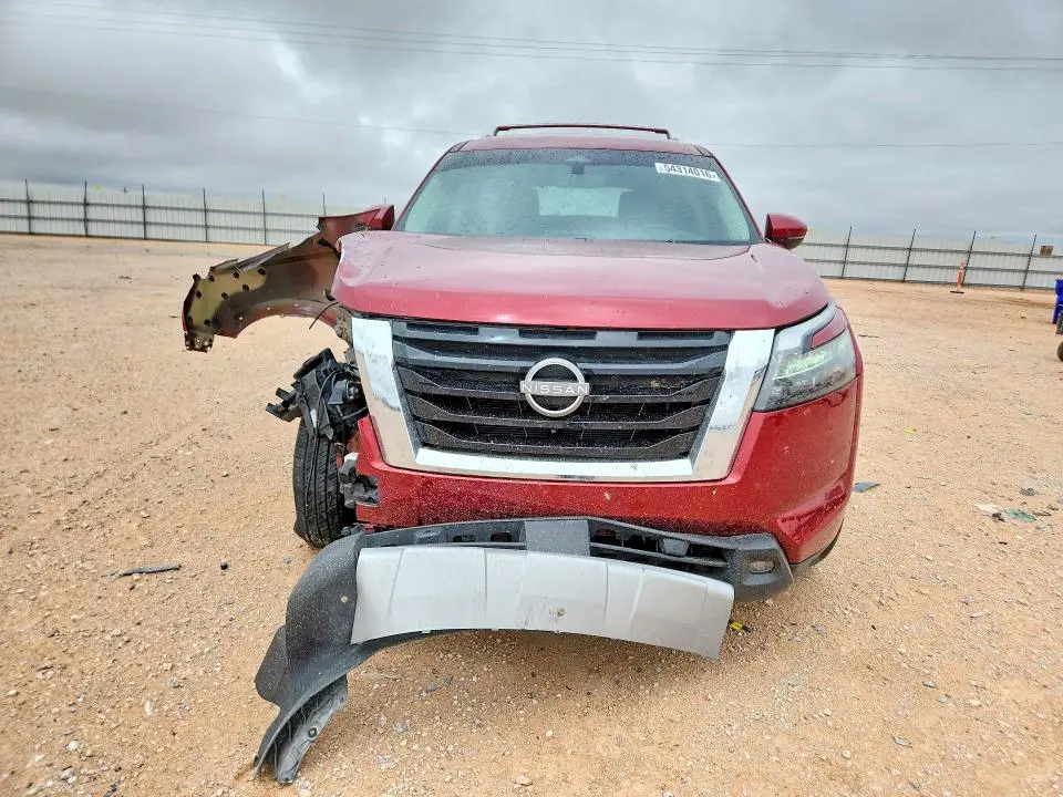 2025 NISSAN PATHFINDER SL  