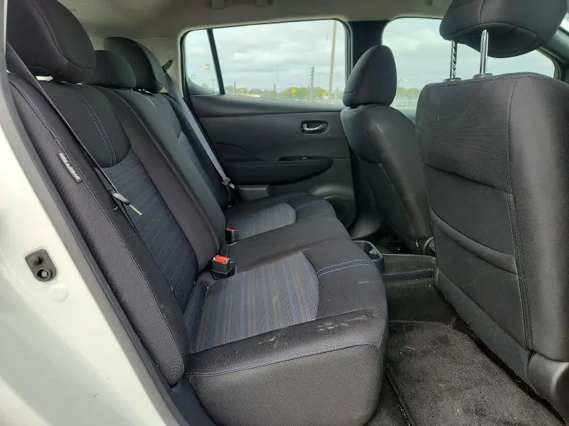 2023 NISSAN LEAF SV PLUS  
