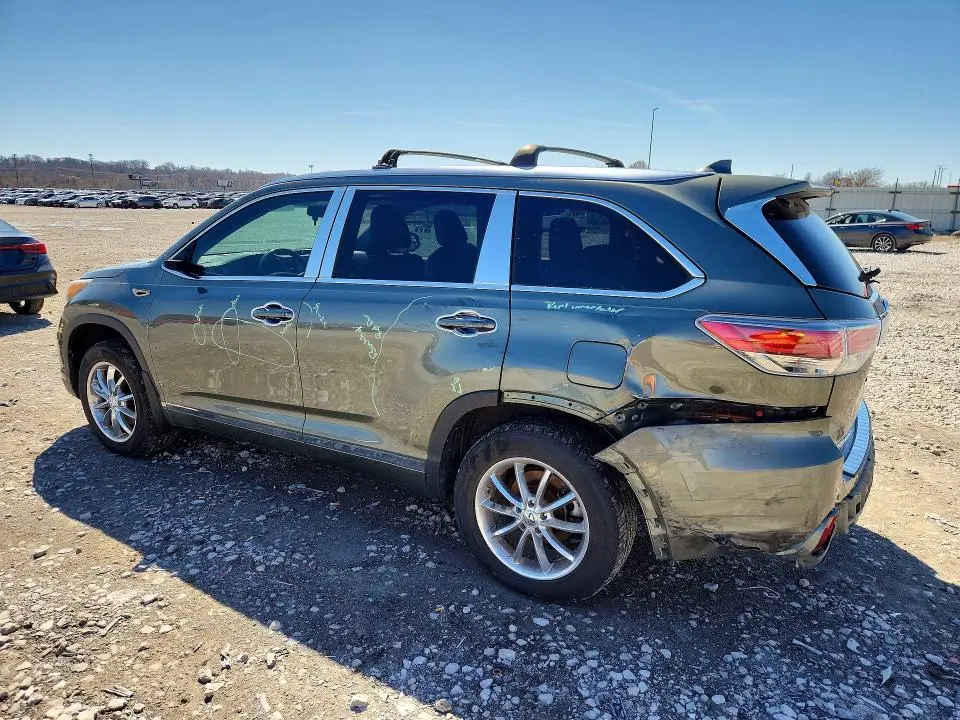2015 TOYOTA HIGHLANDER XLE  