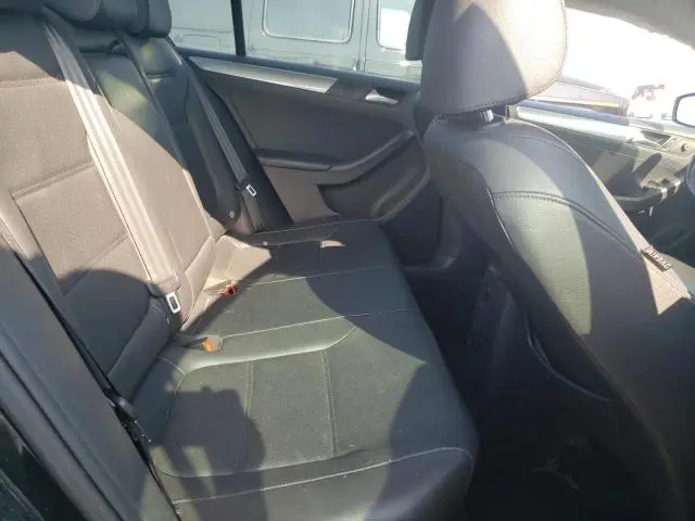 2015 VOLKSWAGEN JETTA   