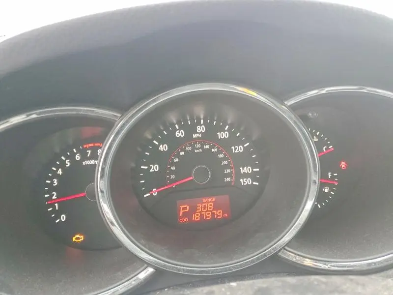 2011 KIA SORENTO   