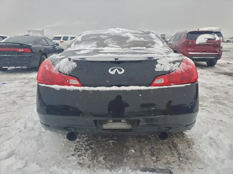2013 INFINITI G37   