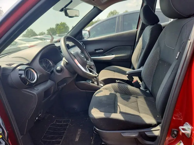 2019 NISSAN KICKS SV  