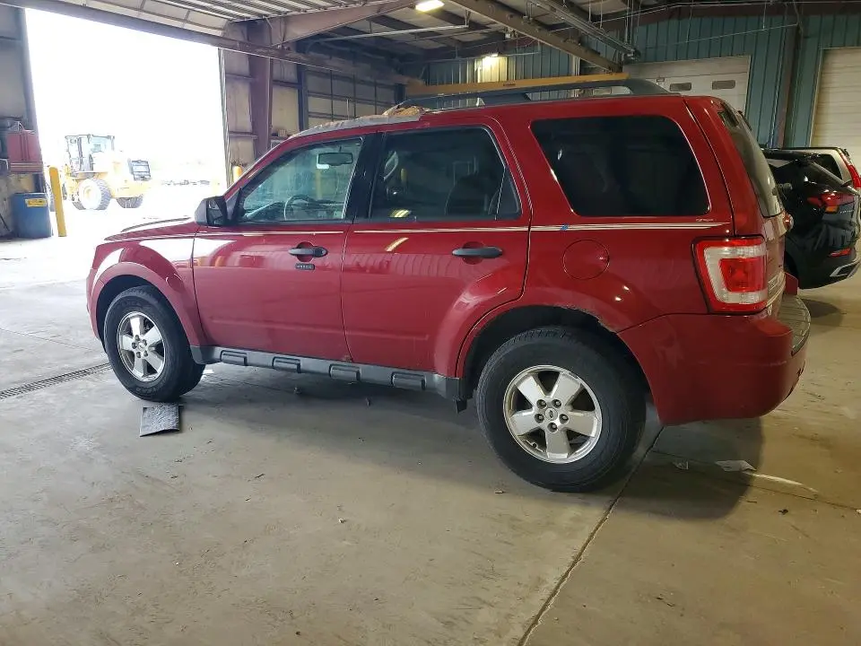 2011 FORD ESCAPE XLT  