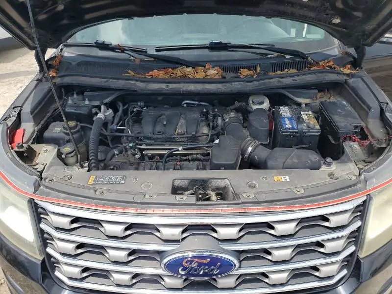 2017 FORD EXPLORER XLT  