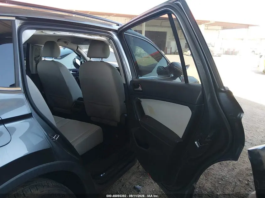 2018 VOLKSWAGEN TIGUAN 2.0T SE/2.0T SEL