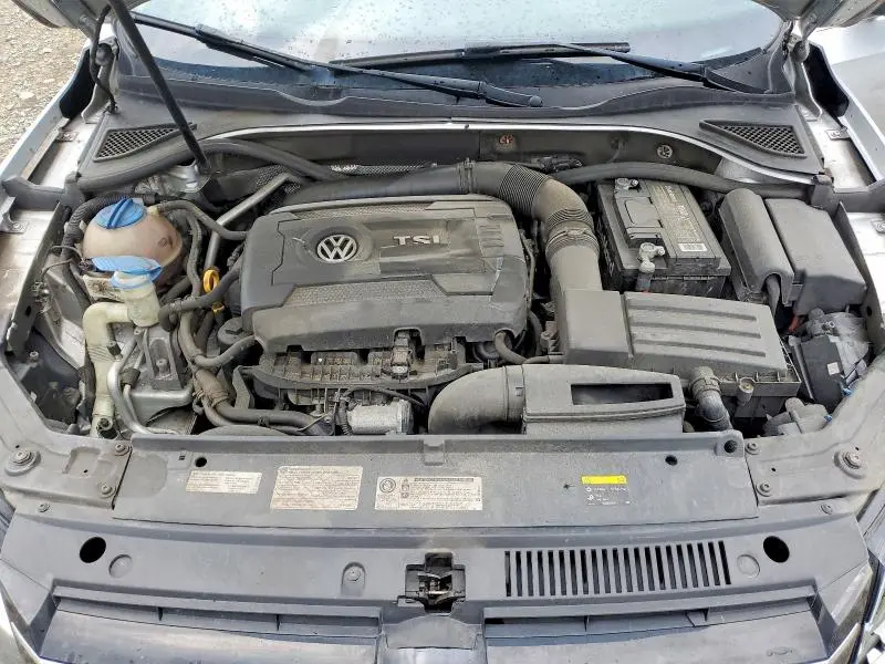 2015 VOLKSWAGEN PASSAT S  