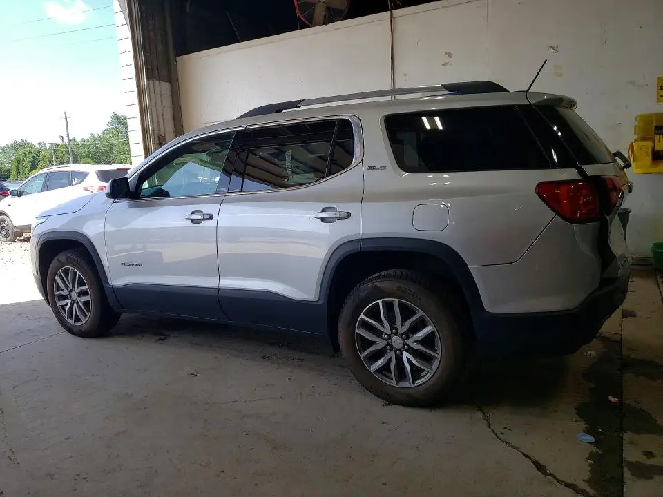 2017 GMC ACADIA SLE  