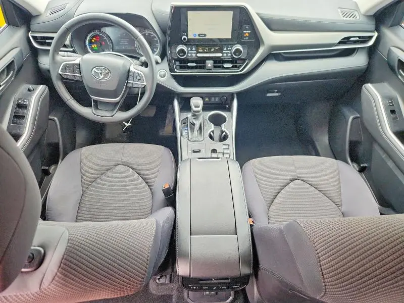 2024 TOYOTA HIGHLANDER HYBRID LE  