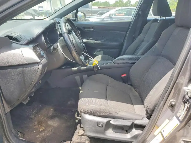 2018 TOYOTA C-HR XLE PREMIUM  