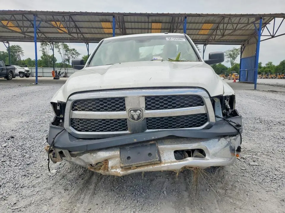 2016 RAM 1500 ST  