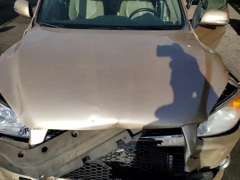 2012 TOYOTA RAV4 LIMITED  