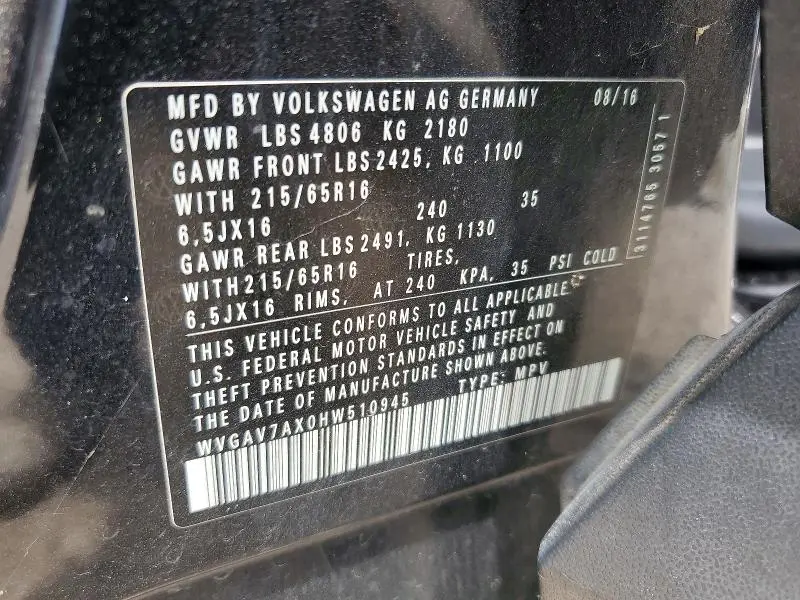 2017 VOLKSWAGEN TIGUAN S  