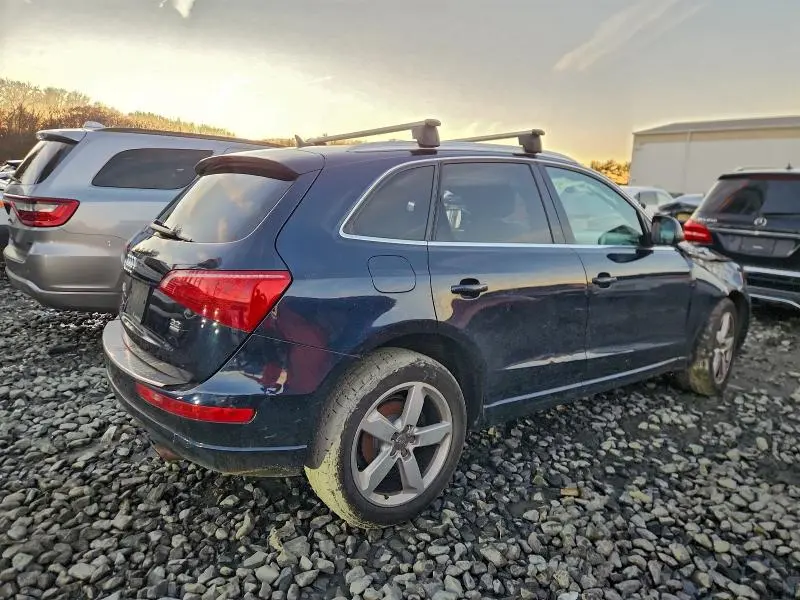 2010 AUDI Q5 PREMIUM PLUS  