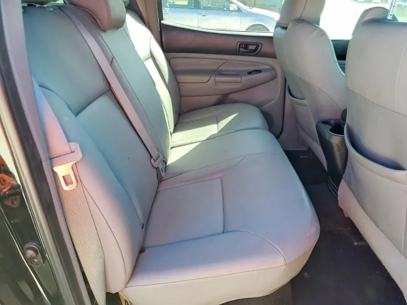 2014 TOYOTA TACOMA PRERUNNER V6  