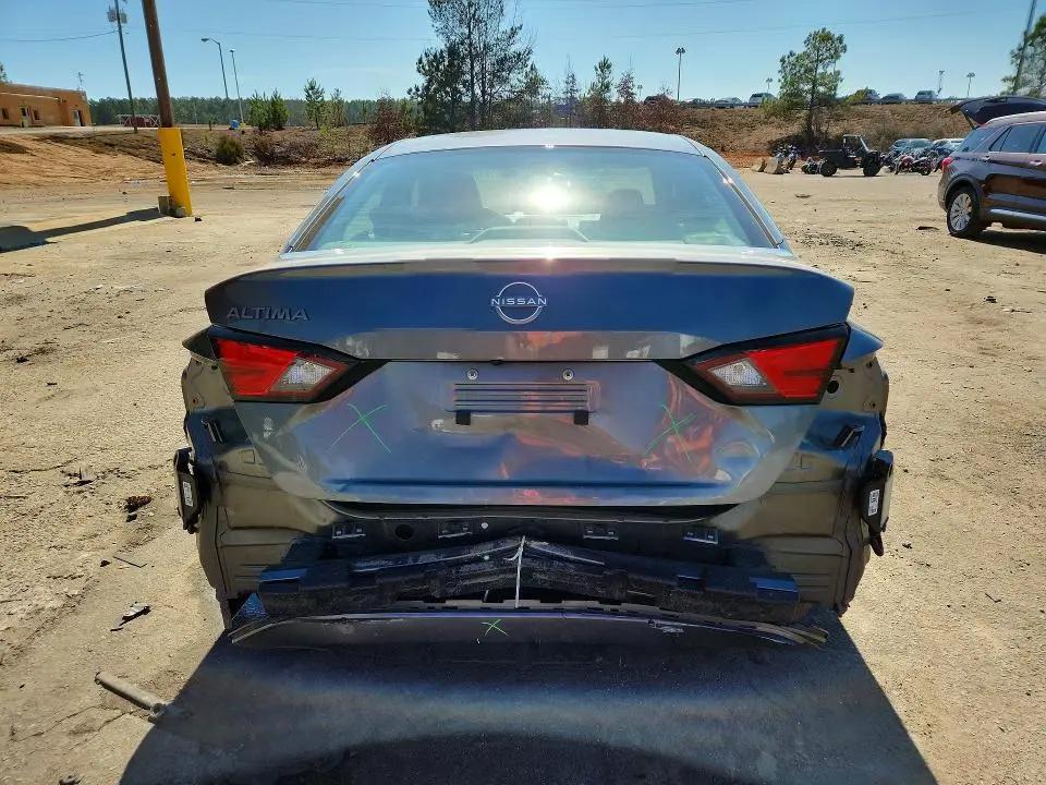 2024 NISSAN ALTIMA S  