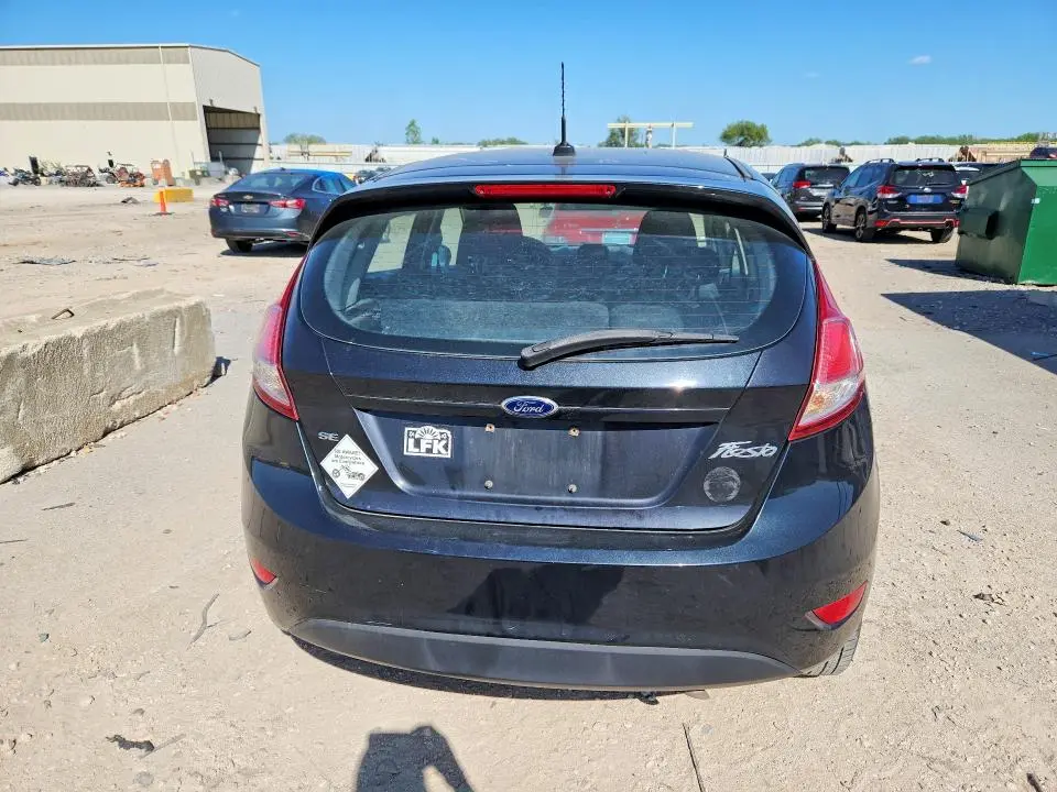 2015 FORD FIESTA SE  