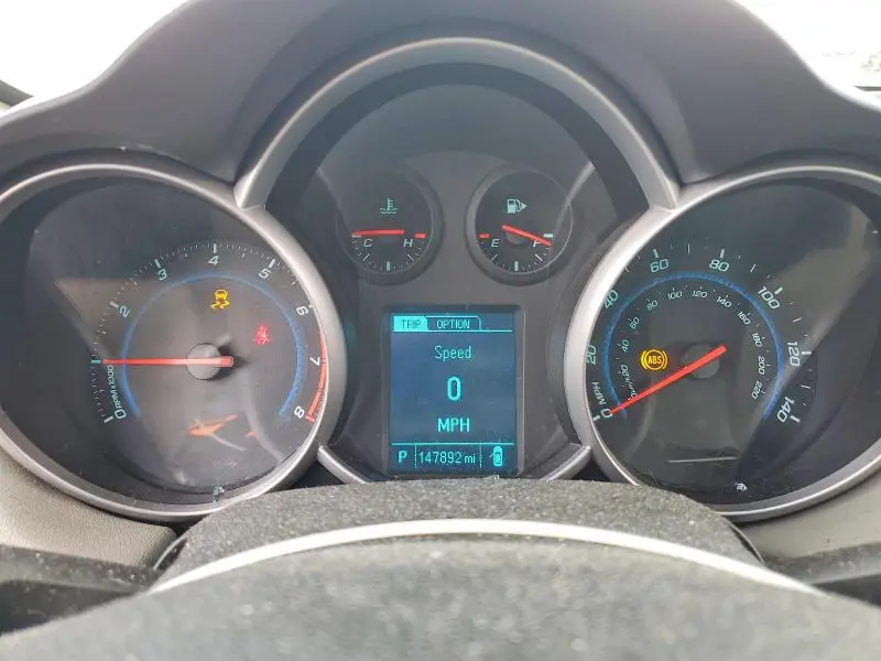 2014 CHEVROLET CRUZE LS  