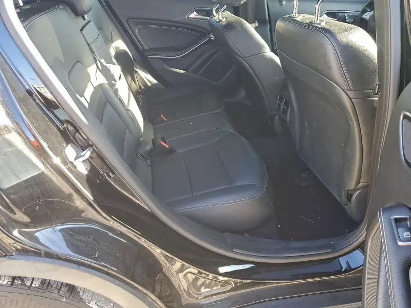 2020 MERCEDES-BENZ GLA 250 4MATIC  