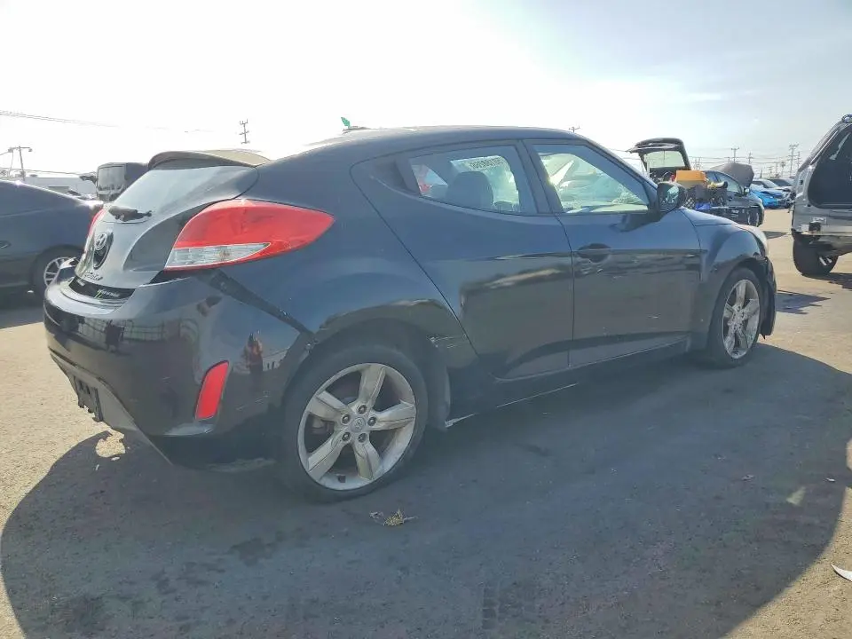2013 HYUNDAI VELOSTER BASE  