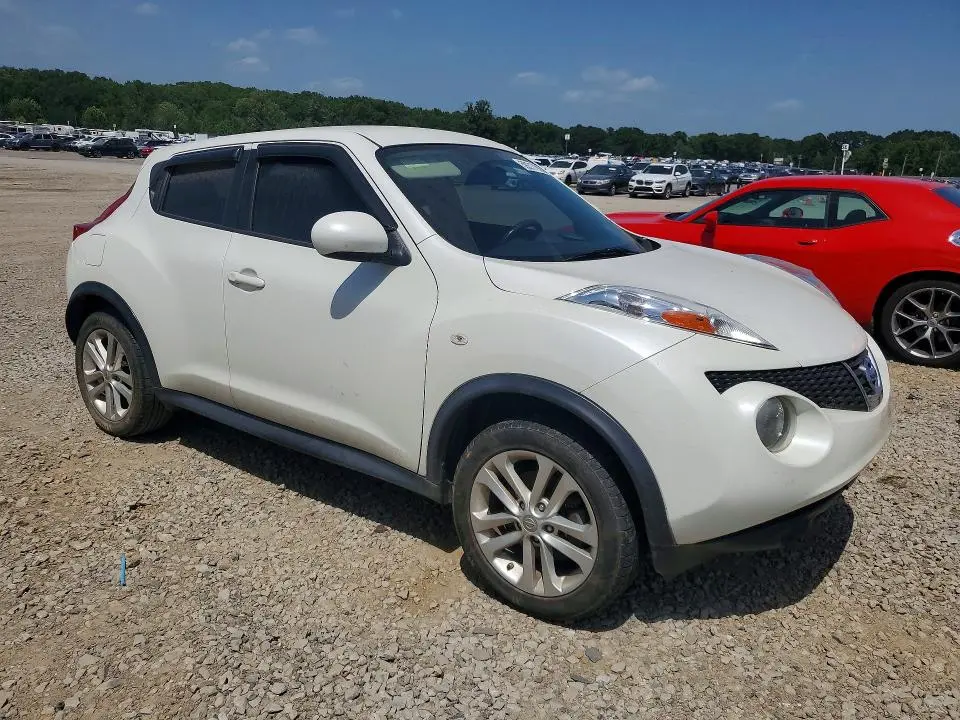 2013 NISSAN JUKE S  