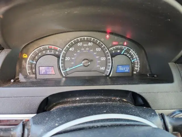 2012 TOYOTA CAMRY SE  