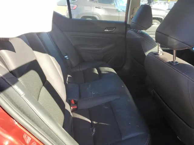 2021 NISSAN ALTIMA SR