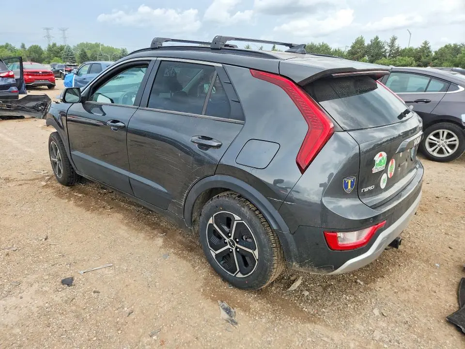 2023 KIA NIRO EX  