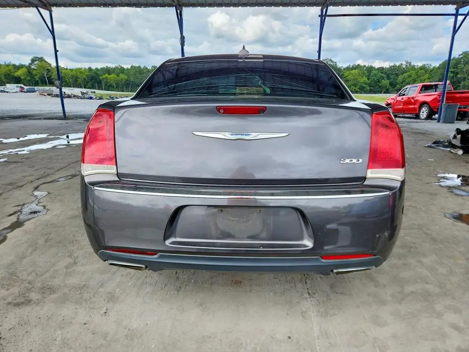 2015 CHRYSLER 300 LIMITED  