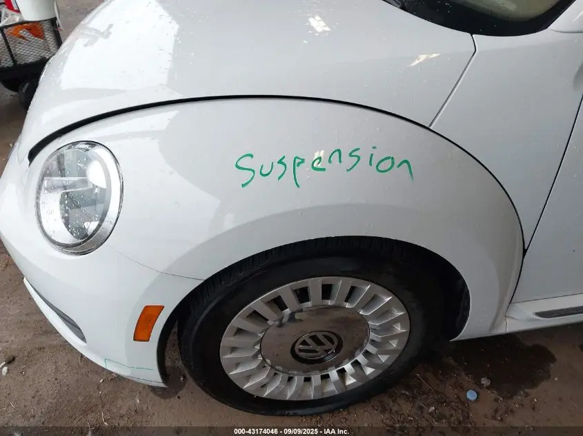 2015 VOLKSWAGEN BEETLE 1.8T