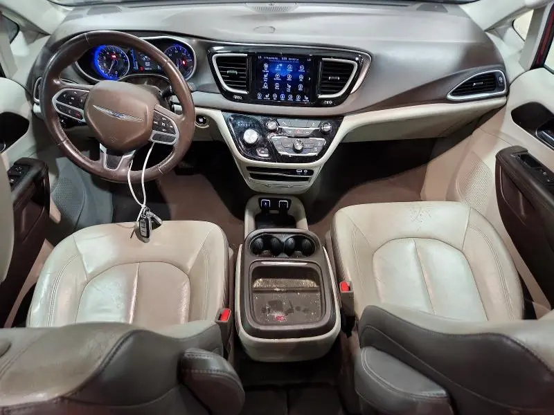 2017 CHRYSLER PACIFICA TOURING L  