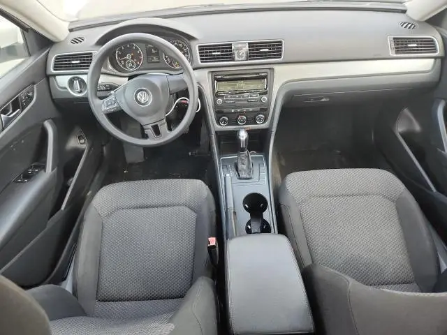 2014 VOLKSWAGEN PASSAT S  