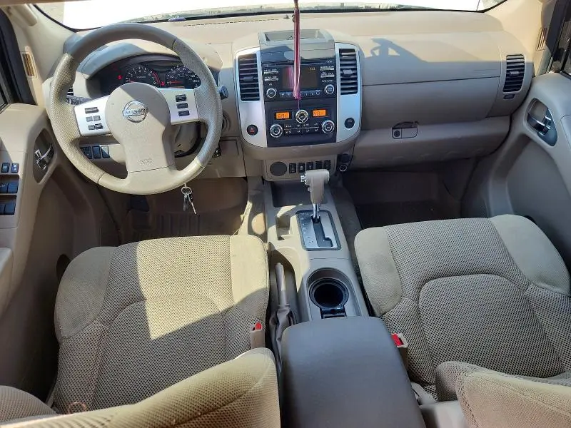 2014 NISSAN FRONTIER S  
