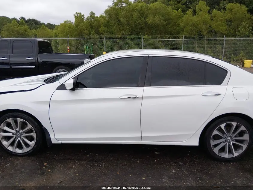 2015 HONDA ACCORD SPORT