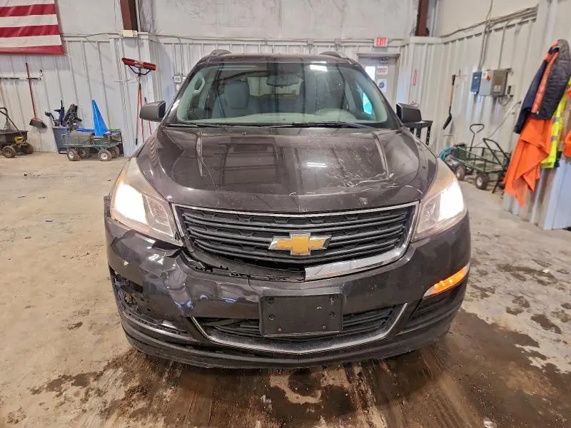 2013 CHEVROLET TRAVERSE LS  