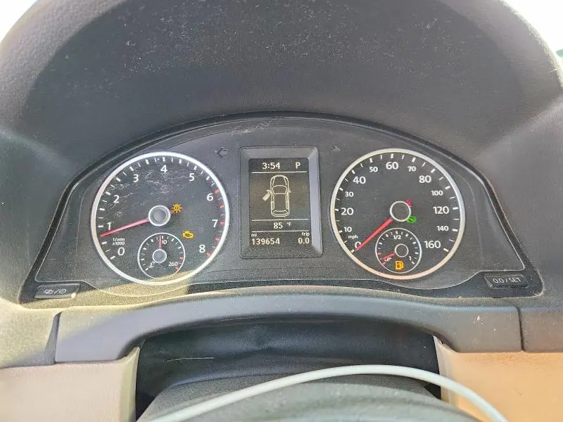 2013 VOLKSWAGEN TIGUAN S  