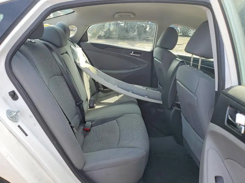 2014 HYUNDAI SONATA GLS  