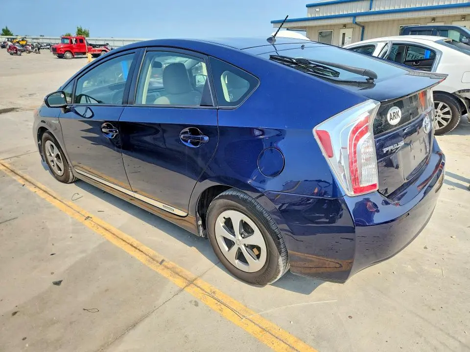 2014 TOYOTA PRIUS TWO  