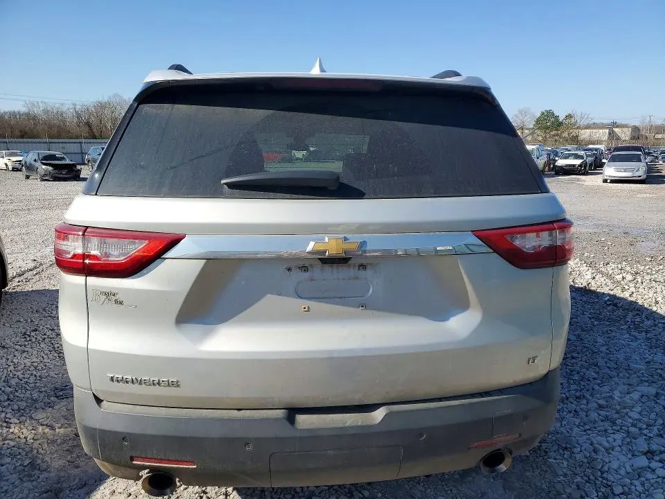 2019 CHEVROLET TRAVERSE LT  