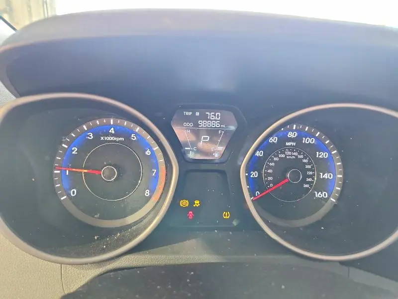 2012 HYUNDAI ELANTRA GLS  