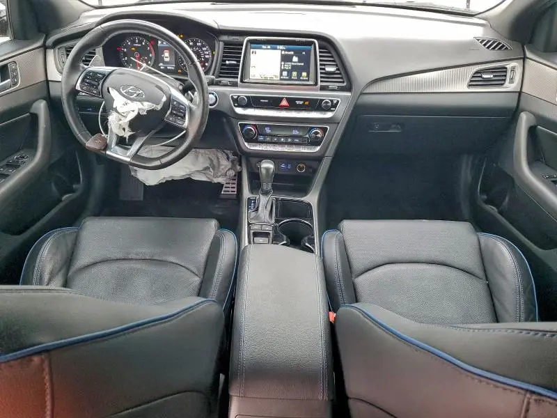 2018 HYUNDAI SONATA SPORT  
