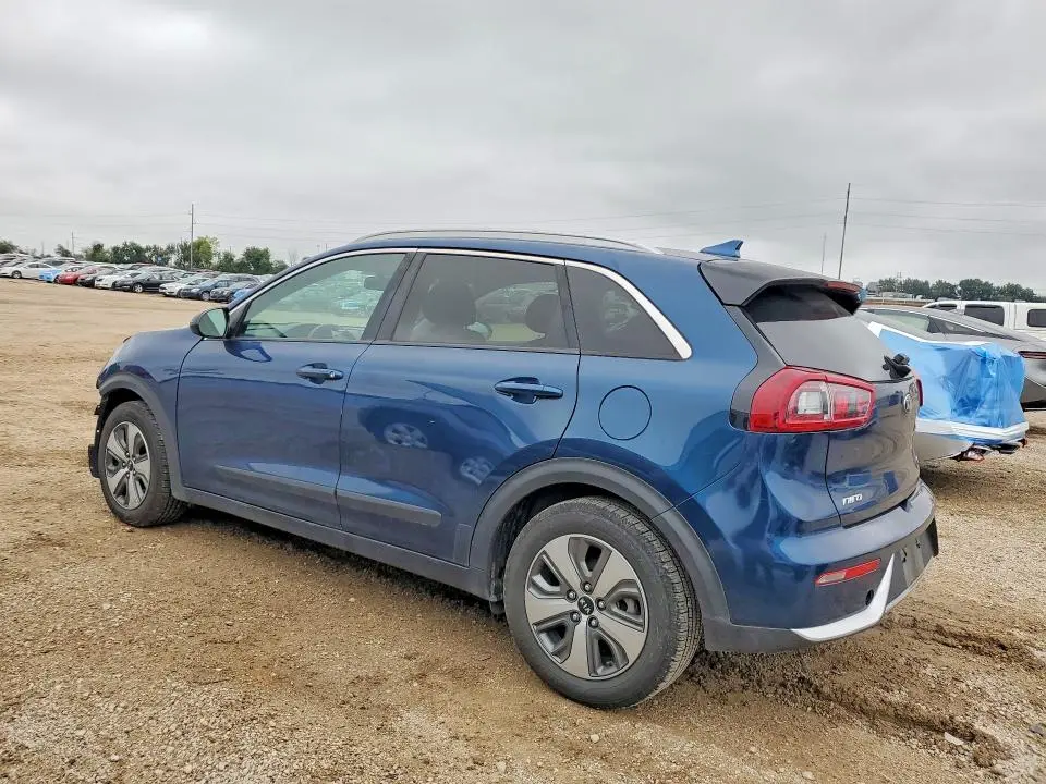2019 KIA NIRO LX  
